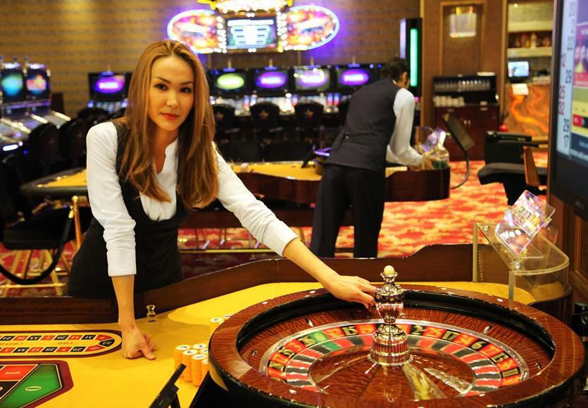 Ada Beach Hotel Karavas  ภายนอก รูปภาพ