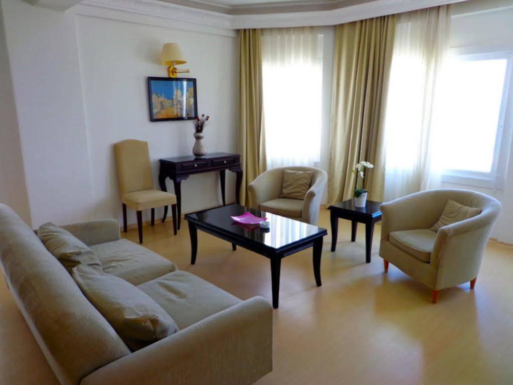 Ada Beach Hotel Karavas  ภายนอก รูปภาพ